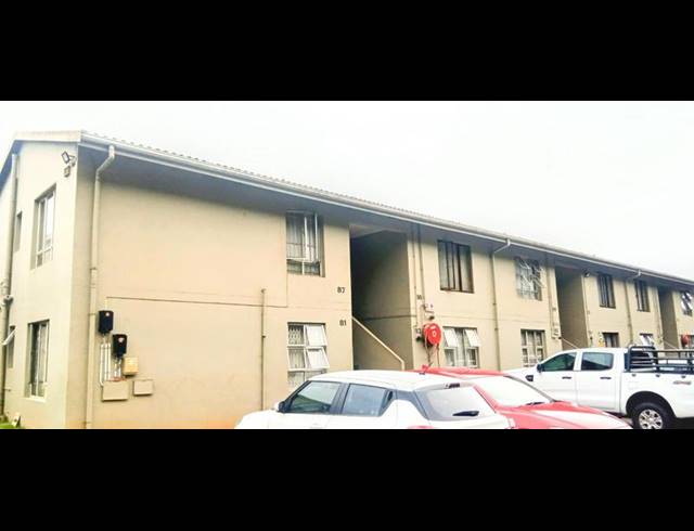 1 BEDROOM APARTMENT FOR SALE IN MONTCLAIR